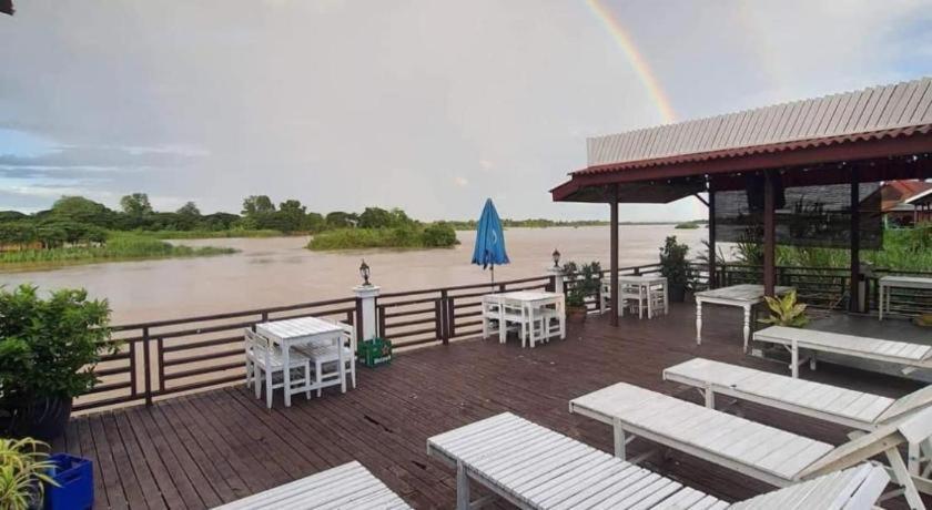 Golden Hotel Dondet Muang Khong Экстерьер фото